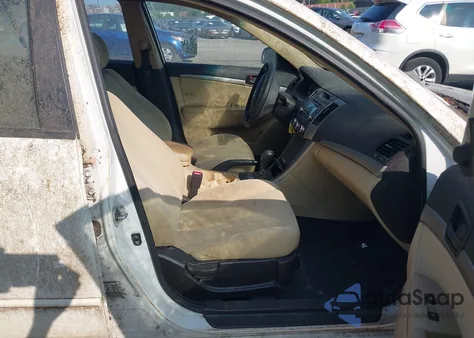 2010 Hyundai Sonata Gls z USA, uszkodzony, nr VIN 5NPET4AC1AH658945